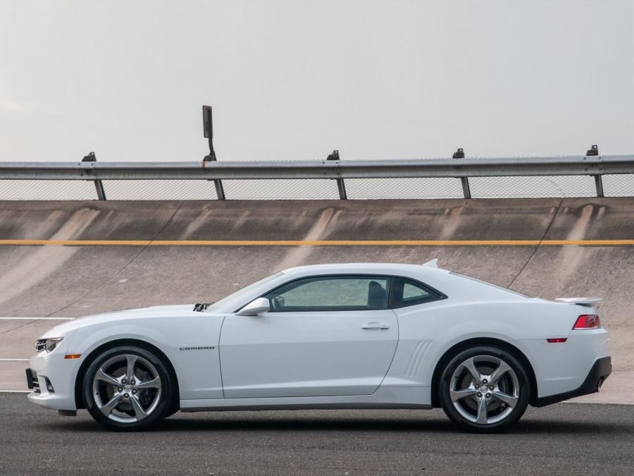  Chevrolet Camaro SS 2013 года  (фото 23 из 25)